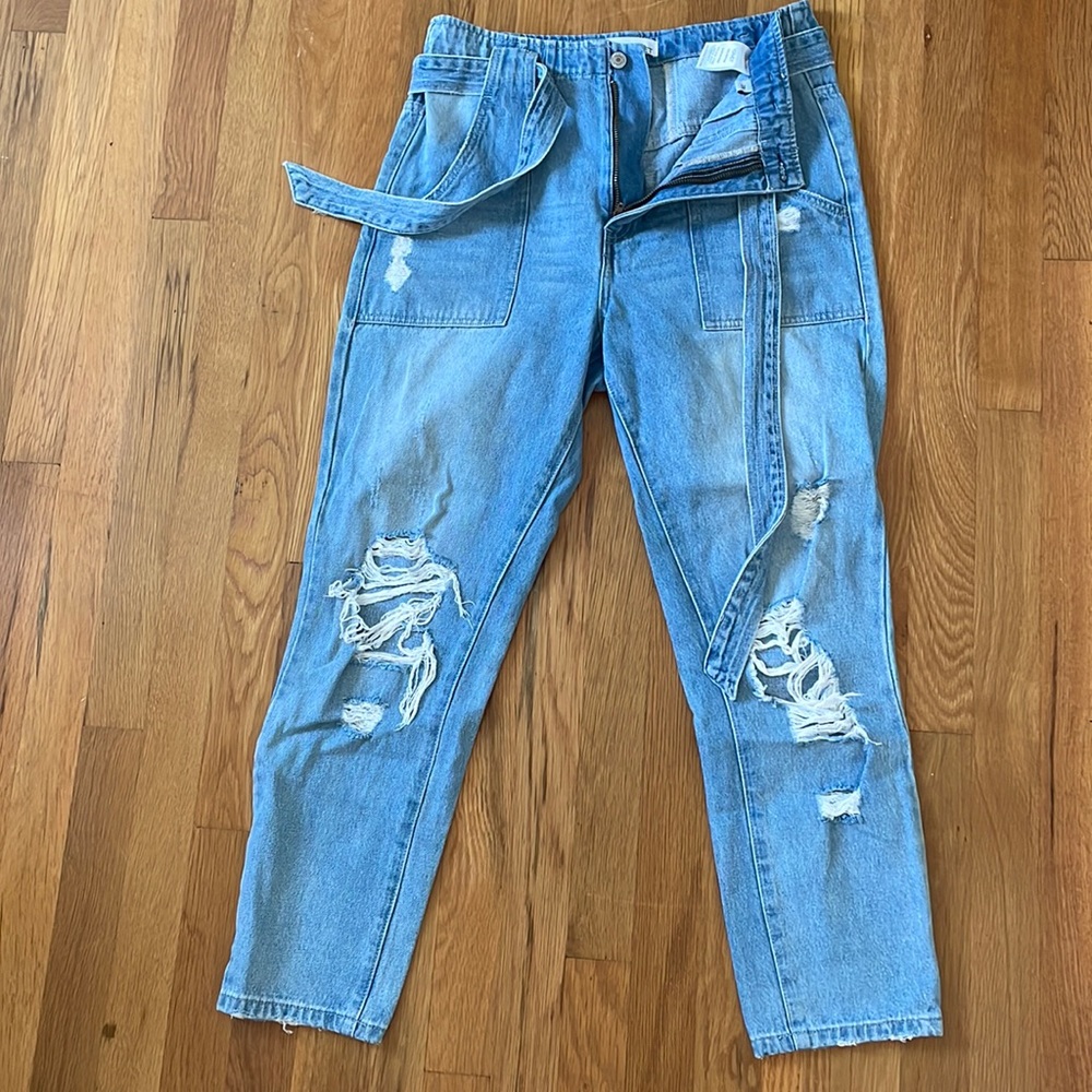 Vervet cropped ripped jeans with tie